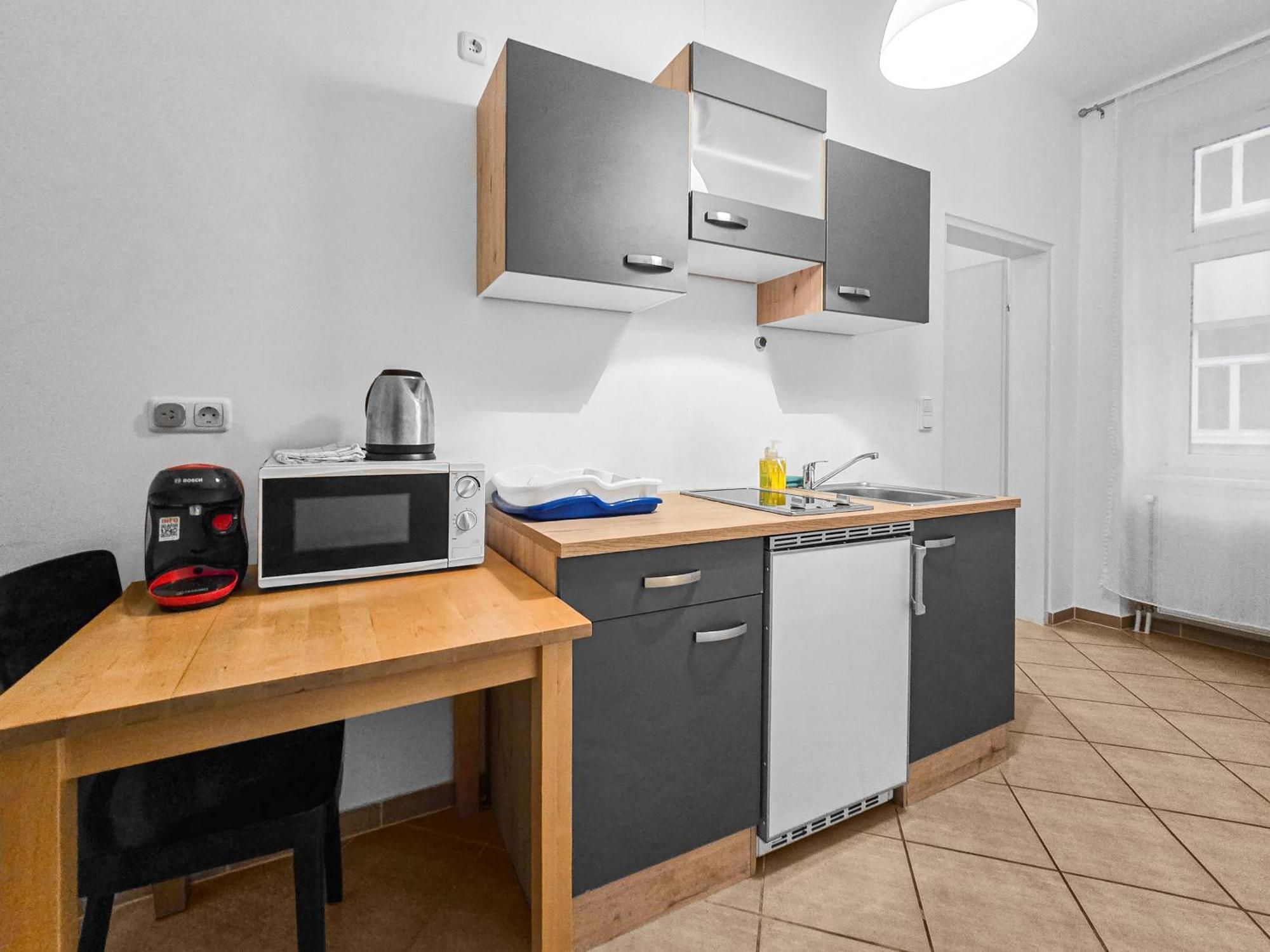 Modern Three-Bedroom, Triple King Beds Відень Екстер'єр фото